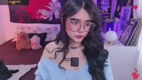 Snapshot of tigerlily__1 chatting on 07.23.26 Lilith online show from 07.23.26