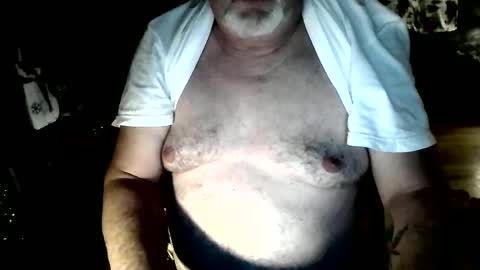 Snapshot of tigerman20242025 chatting on 01.01.25 tigerman online show from 01.01.25