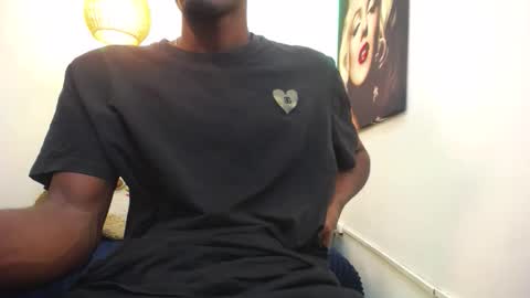 Snapshot of tigga_sall chatting on 09.13.25 Tigga Sall online show from 09.13.25