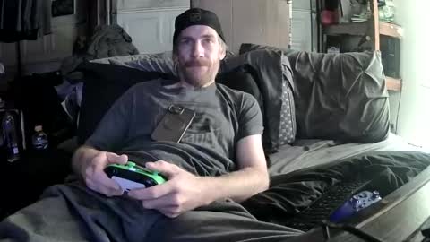 Tiggity23 come stroke my 9 cock with ne online show from 10.01.25