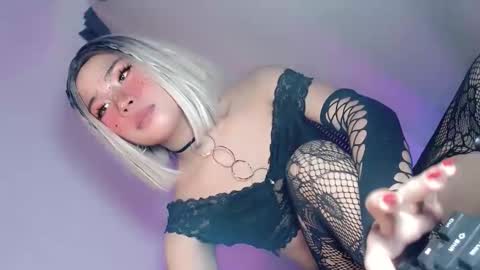 tight_elliana online show from 11.19.25