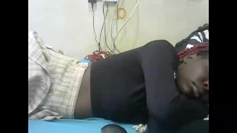 tight_pussie online show from 10.10.25