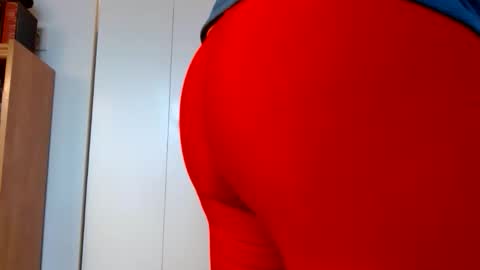 Tightshortsspank online show from 11.27.25