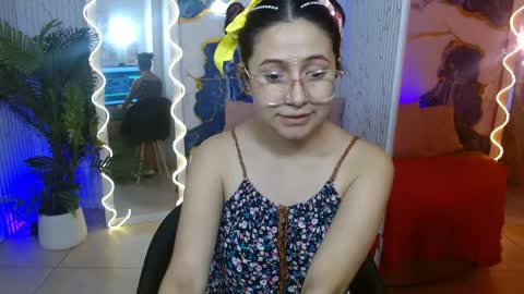 Tiiana online show from 04.08.26