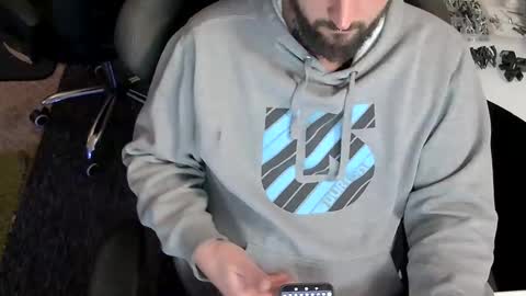 Snapshot of tiiimo94 chatting on 01.14.26 tiiimo94 online show from 01.14.26