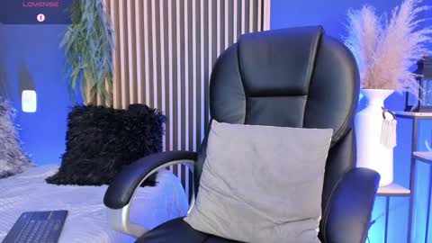 Tim online show from 01.05.25