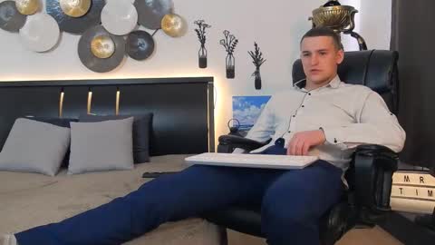 Snapshot of tim_mart chatting on 02.24.25 ask me online show from 02.24.25