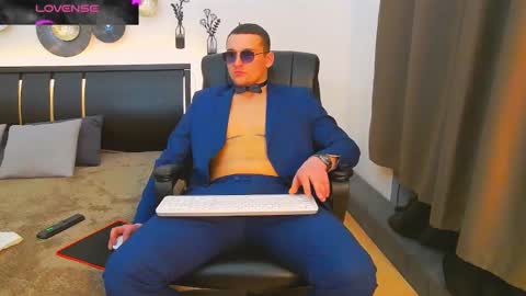 Snapshot of tim_mart chatting on 03.07.25 ask me online show from 03.07.25