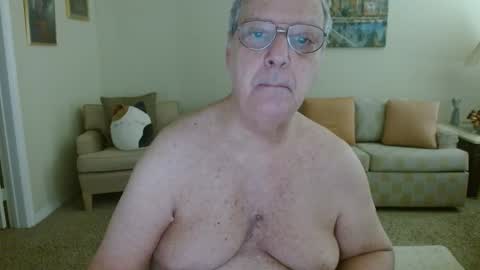 Snapshot of timealone120000 chatting on 10.20.25 timealone120000 online show from 10.20.25