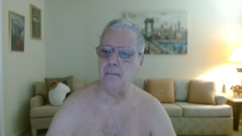 Snapshot of timealone120000 chatting on 10.21.25 timealone120000 online show from 10.21.25