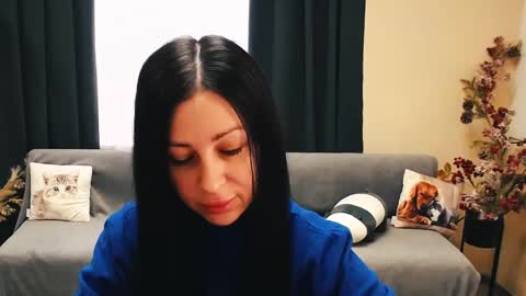 Luisa online show from 02.28.25