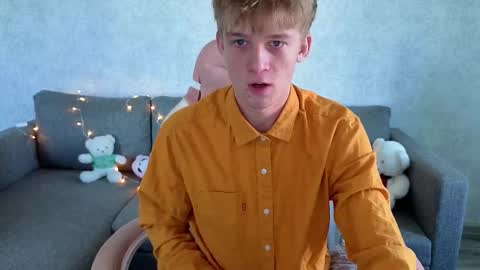 Snapshot of timmy7topcut chatting on 10.15.25 Timmy online show from 10.15.25