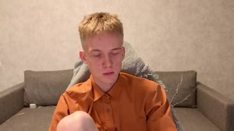 Snapshot of timmy7topcut chatting on 11.04.25 Timmy online show from 11.04.25