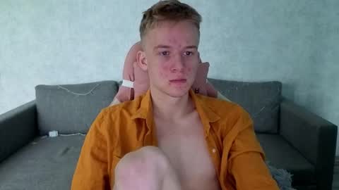 Snapshot of timmy7topcut chatting on 11.08.25 Timmy online show from 11.08.25