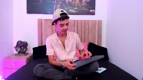 Evans  online show from 11.15.25