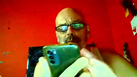 Snapshot of timothy33asd chatting on 10.11.25 timothy33asd online show from 10.11.25