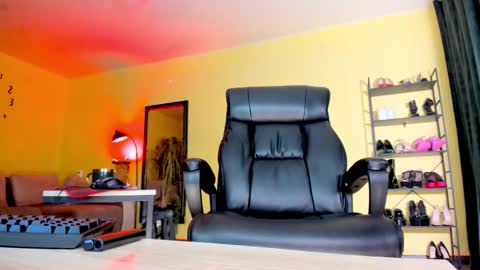 mistressTina online show from 03.13.26