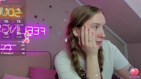 Stella online show from 04.11.26