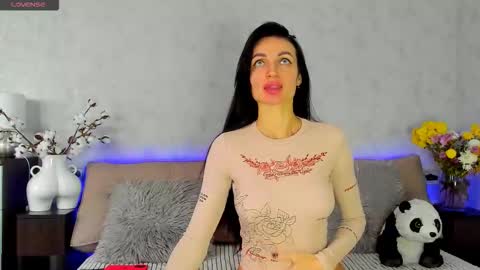 Tina online show from 10.26.25