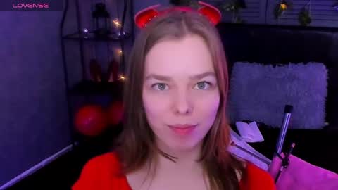 Tina Tayllor MY SHEDULEMondayTuesdaySaturdaySunday online show from 03.09.25