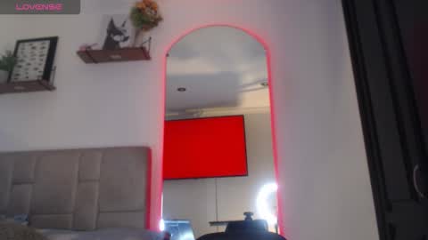 Tina Wild online show from 03.14.26