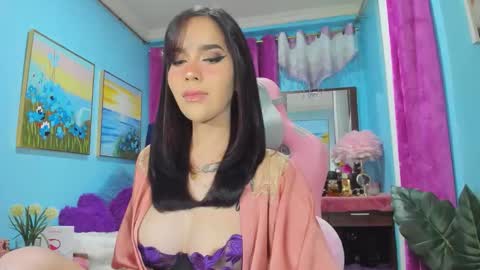 Tina Valentine online show from 01.08.26