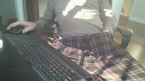 Snapshot of tincup430 chatting on 12.02.24 5 day load on deck online show from 12.02.24