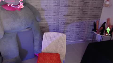 Tinna Goddess online show from 02.11.26