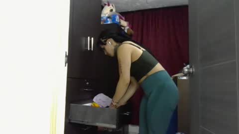 Snapshot of tinnadawson chatting on 03.02.25 I AM BELLA ----------- follow my IG TINNS 69 online show from 03.02.25