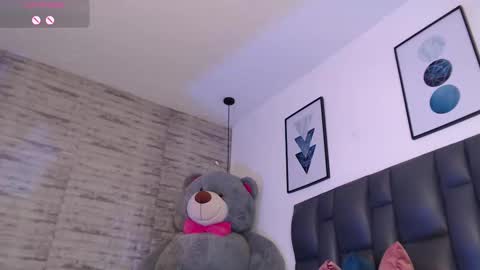 Tinna Goddess online show from 10.14.25