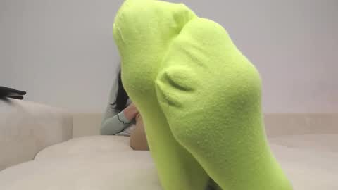 Snapshot of tinnysexygirl chatting on 02.24.25 MissMagicLegs online show from 02.24.25