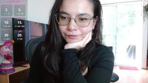 Tiny Caroline online show from 10.15.25