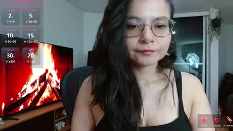 Tiny Caroline online show from 11.07.25