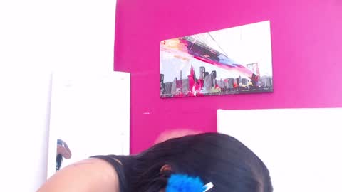 tiny_whore18 online show from 01.16.25