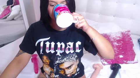 tiny_whore18 online show from 02.04.25