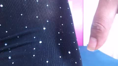 tiny_whore18 online show from 12.02.25