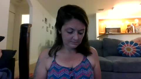 tinyassbossymilf online show from 10.09.25