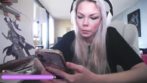 stage Kylie Sinner  brand CLITBAIT online show from 03.30.26