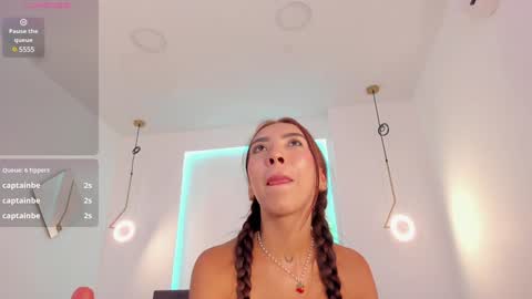 Luna  online show from 02.05.25