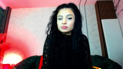 TinyVixen  online show from 10.13.25