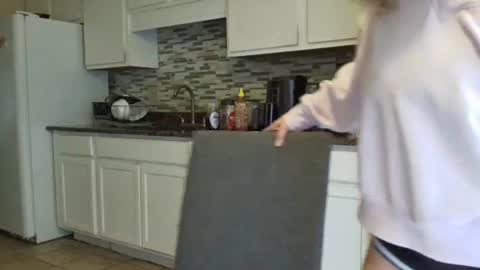 Snapshot of tinywithtiddies chatting on 11.03.25 tinywithtiddies online show from 11.03.25