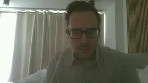 titlovercums online show from 04.18.26