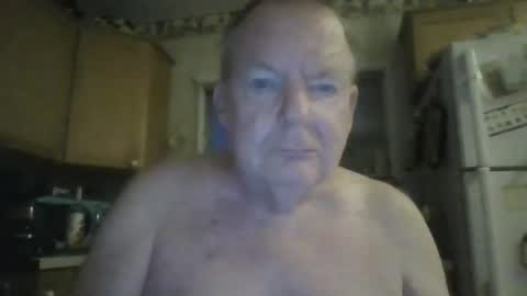 Snapshot of tiusflow chatting on 11.06.25 tiusflow online show from 11.06.25