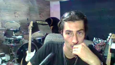 Snapshot of tntstudio317 chatting on 09.22.25 BigT317 online show from 09.22.25