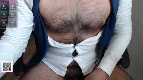 Snapshot of toaster1993 chatting on 10.31.25 Leonel online show from 10.31.25