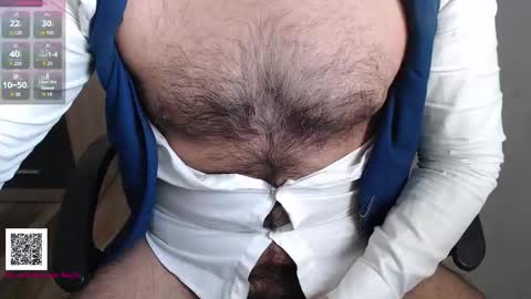 Snapshot of toaster1993 chatting on 11.13.25 Leonel online show from 11.13.25