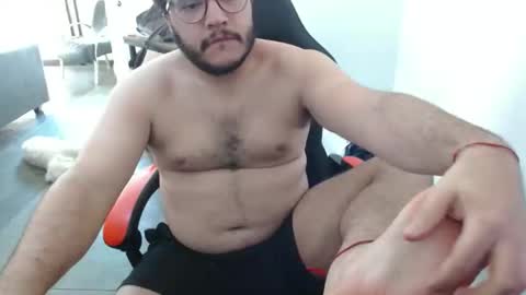 Snapshot of tobias_dimarte chatting on 10.07.25 tobias_dimarte online show from 10.07.25