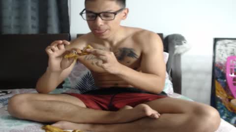 Andres Independent Model online show from 02.01.26