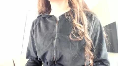 Snapshot of tobimediate chatting on 02.08.26 Jane online show from 02.08.26