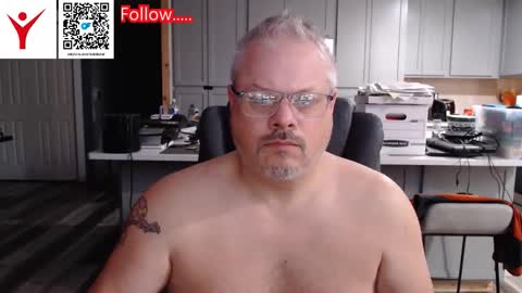 Todd Bator online show from 10.19.25